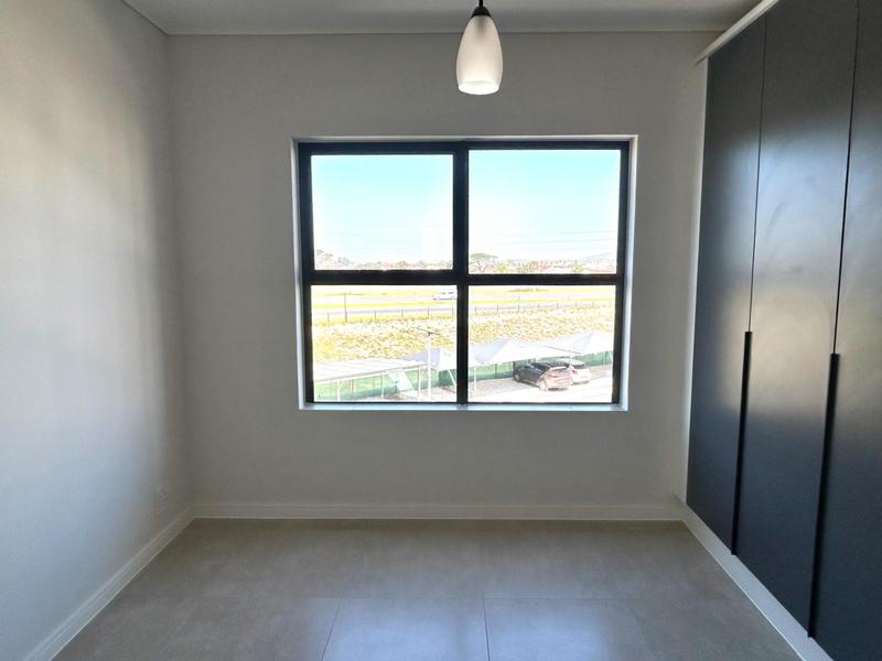 To Let 1 Bedroom Property for Rent in The Huntsman Western Cape